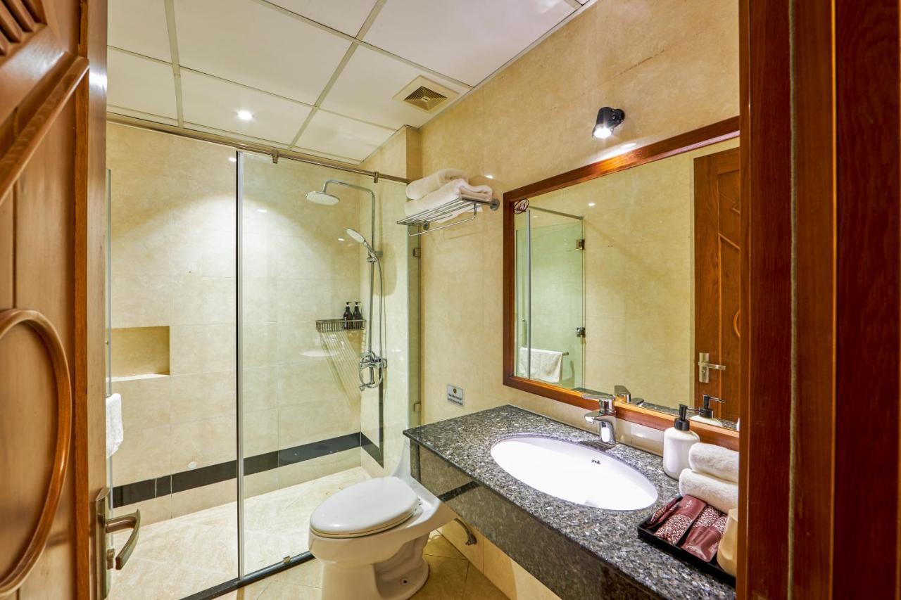 The Noble Swan Hotel Saigon Ho Chi Minh City Exterior photo